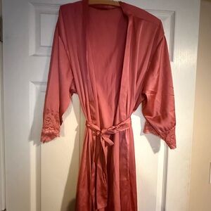 Dusty pink silk robe